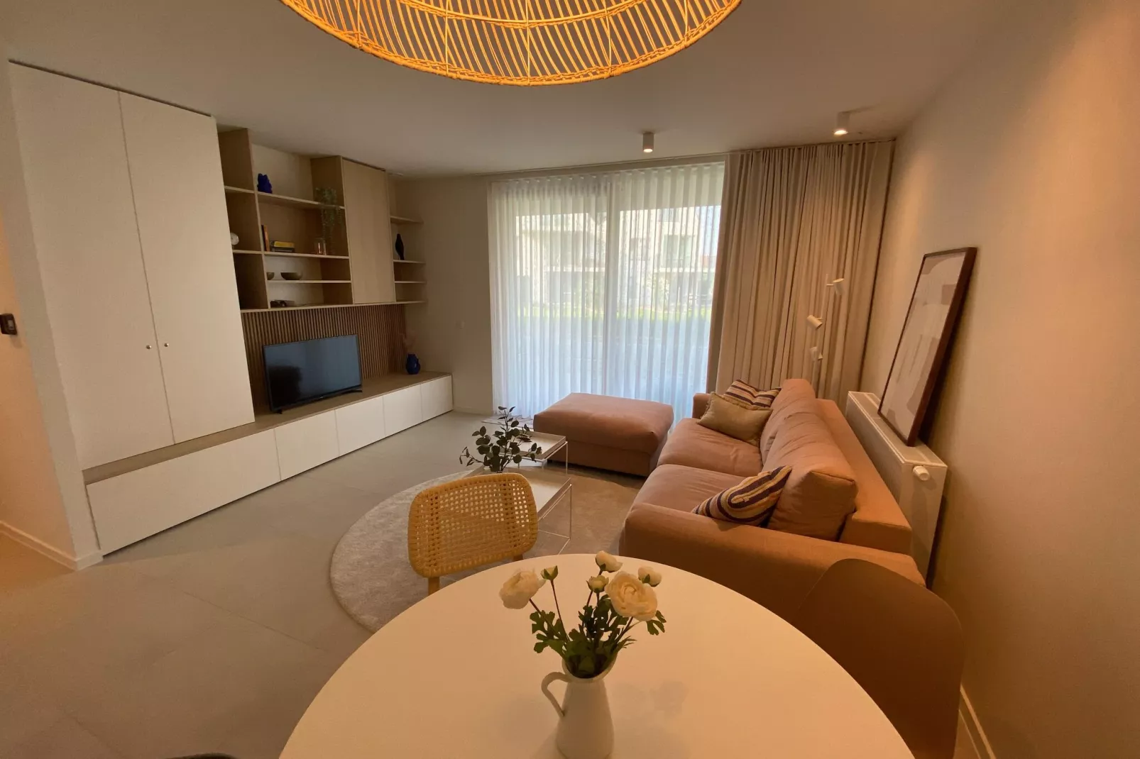 Westbay4B-Living room