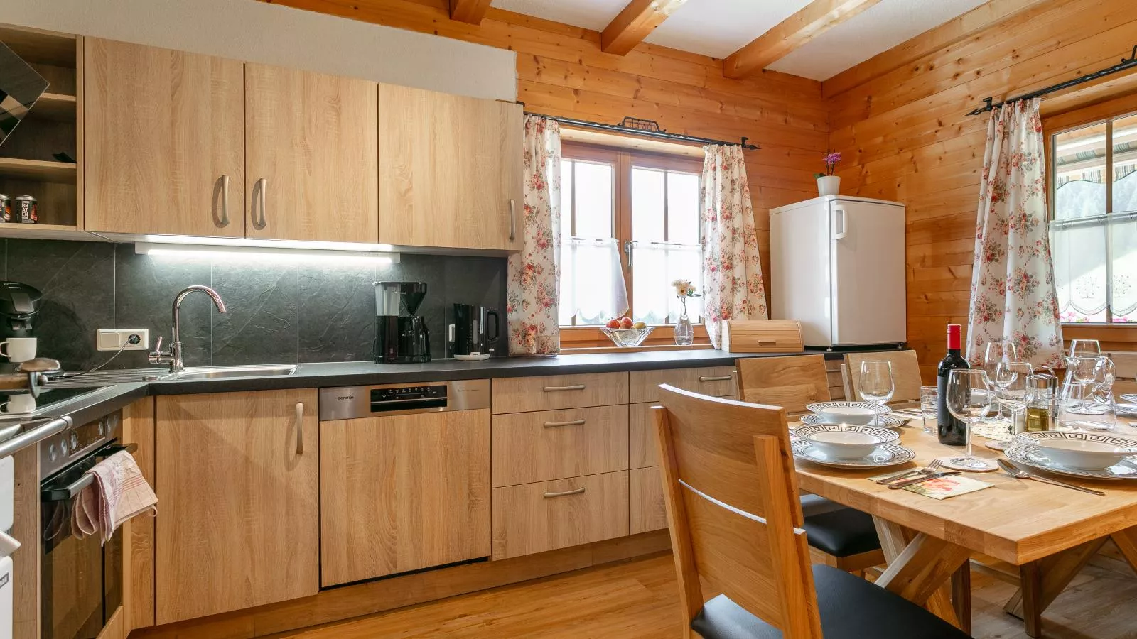 Zuhäusel-Kitchen