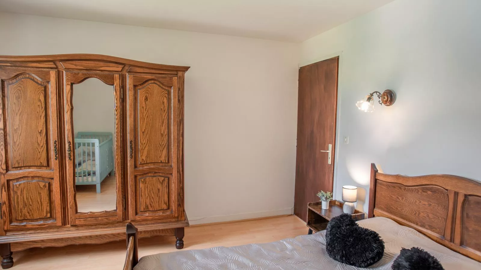 L Aiguillou-Bedroom