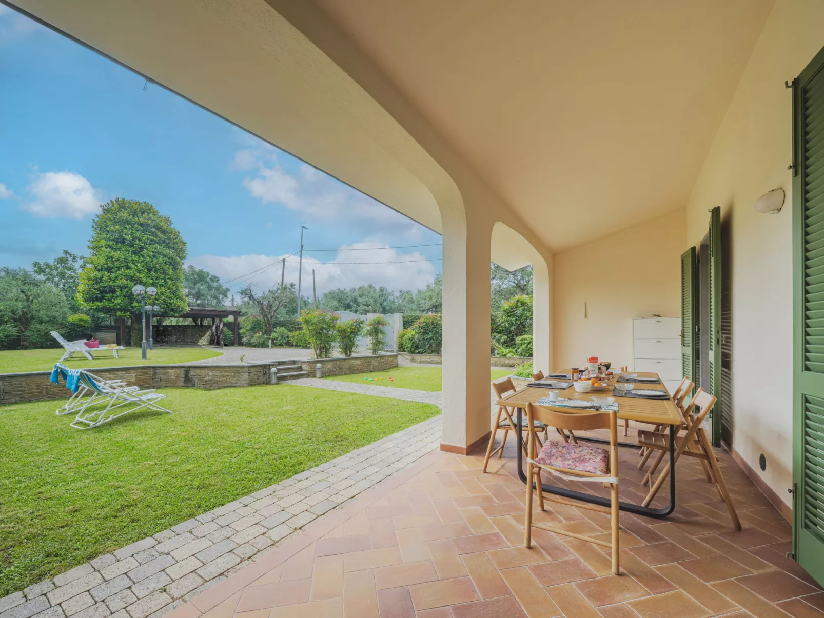 Villa Giuliana-Dedans
