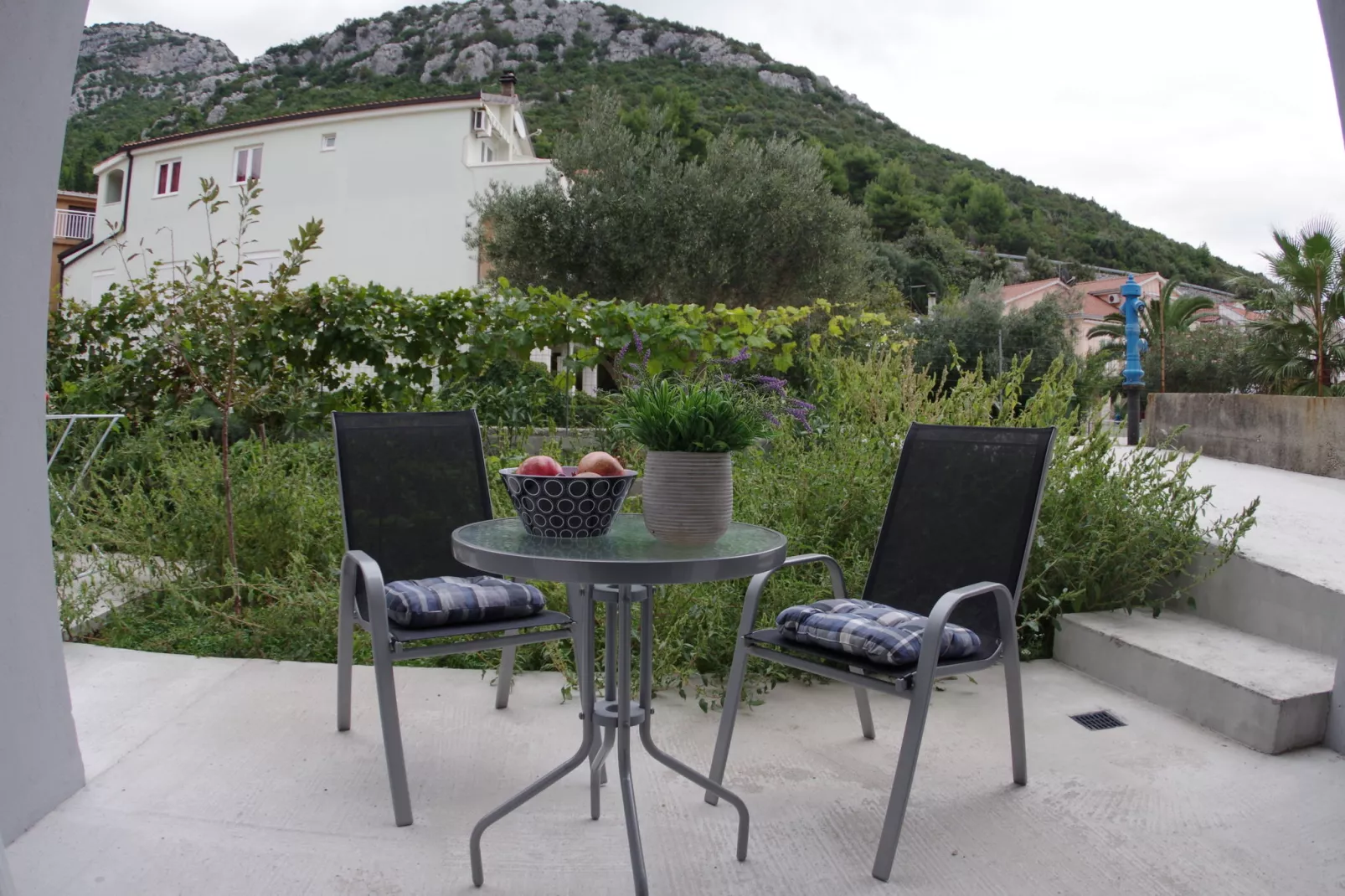 Tamara-Terrace balcony