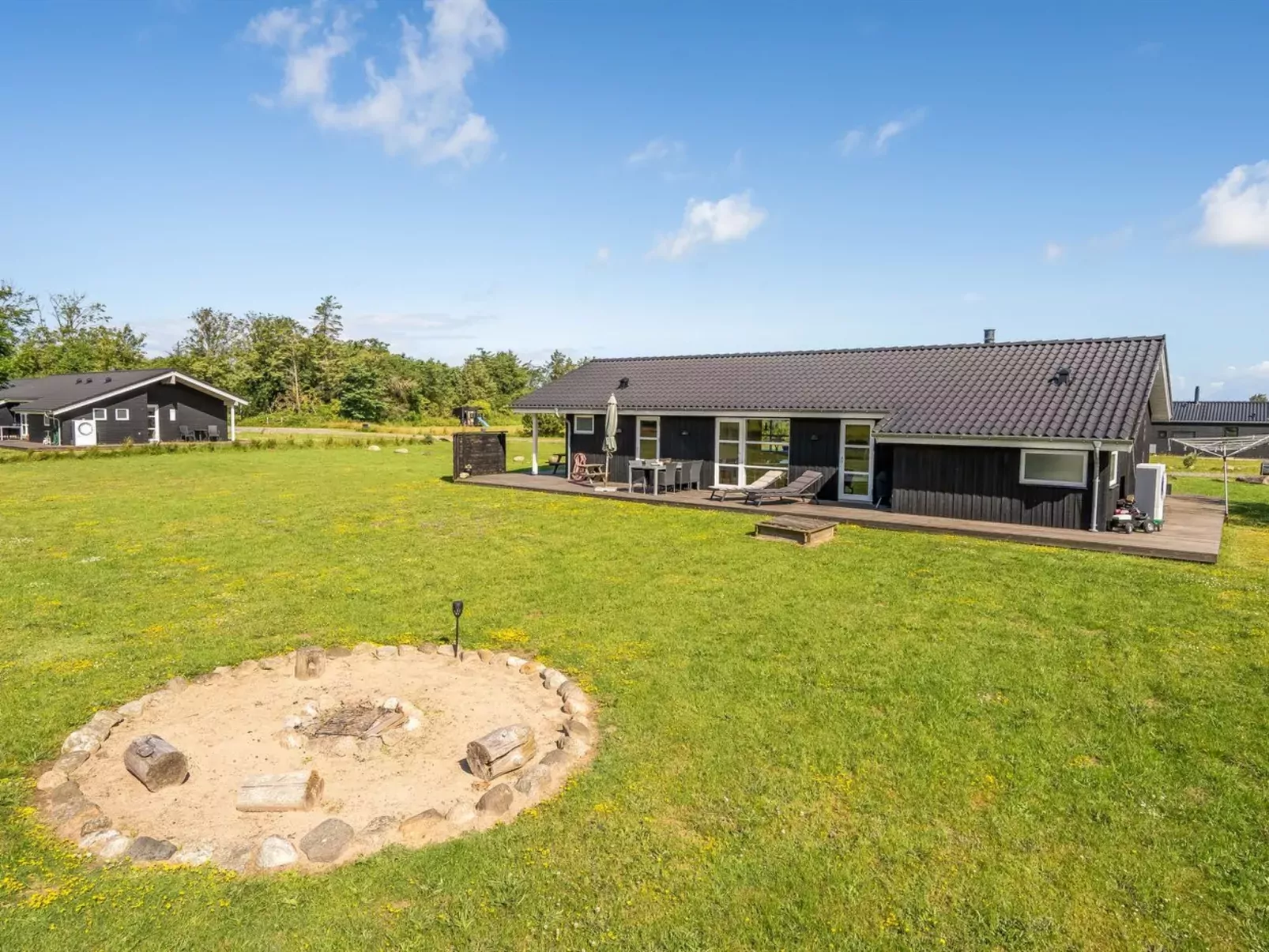 "Engelina" - 1.3km from the sea-Outside