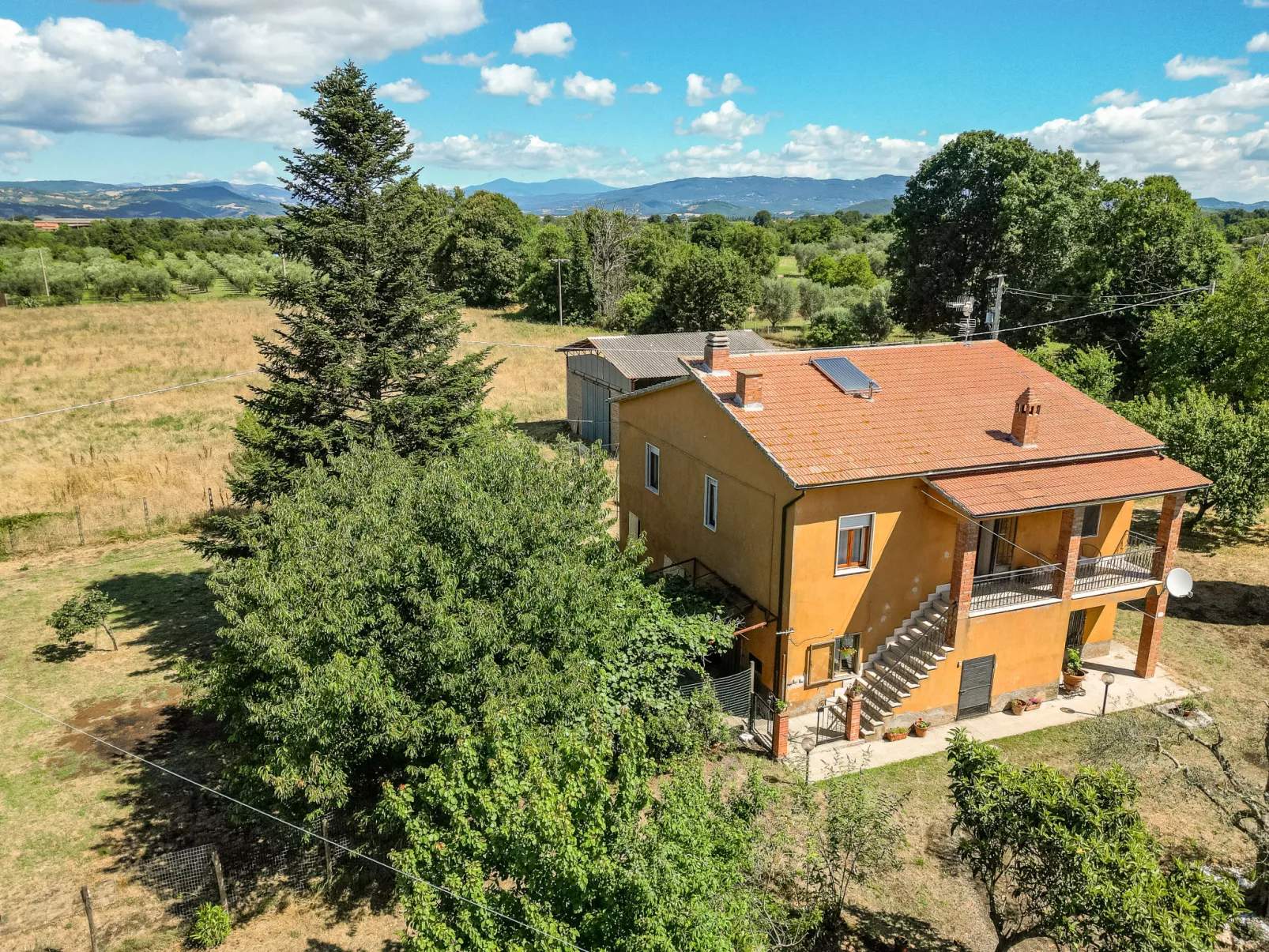 Podere Cavaceppi-Outside