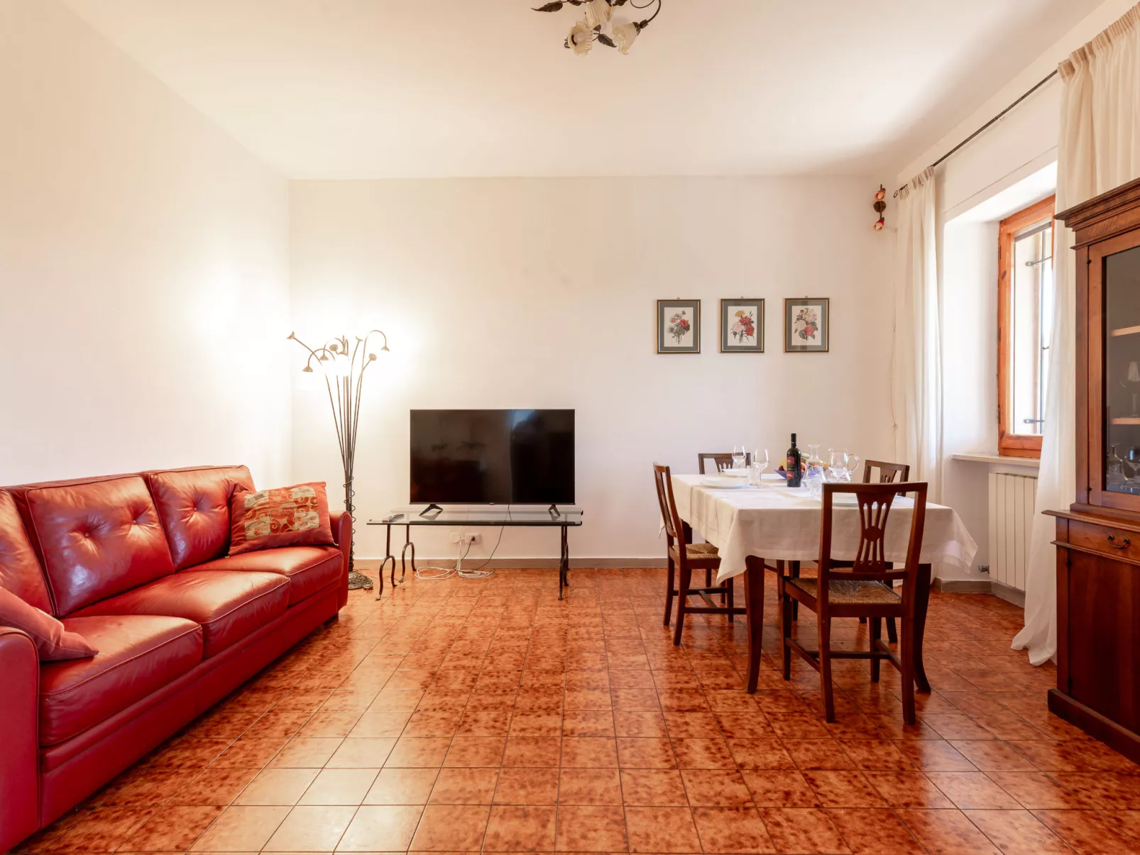 Podere Cavaceppi-Inside