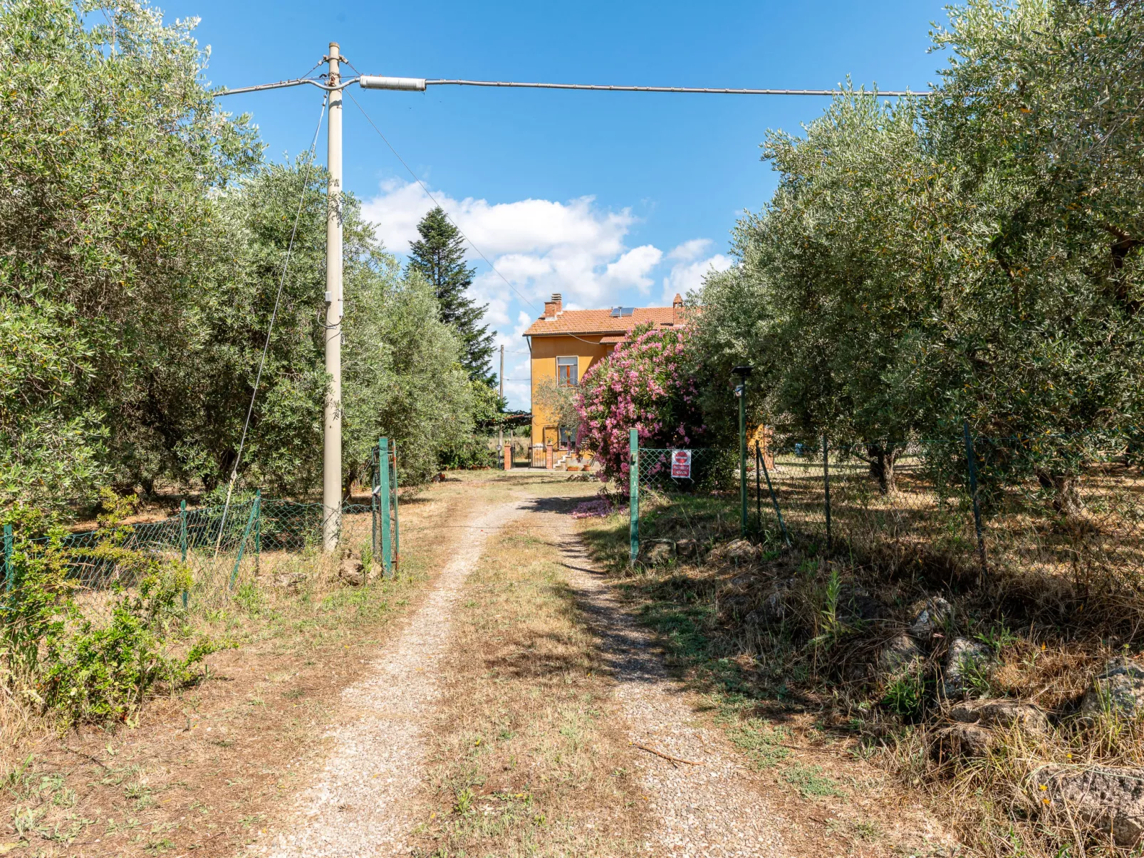 Podere Cavaceppi-Outside