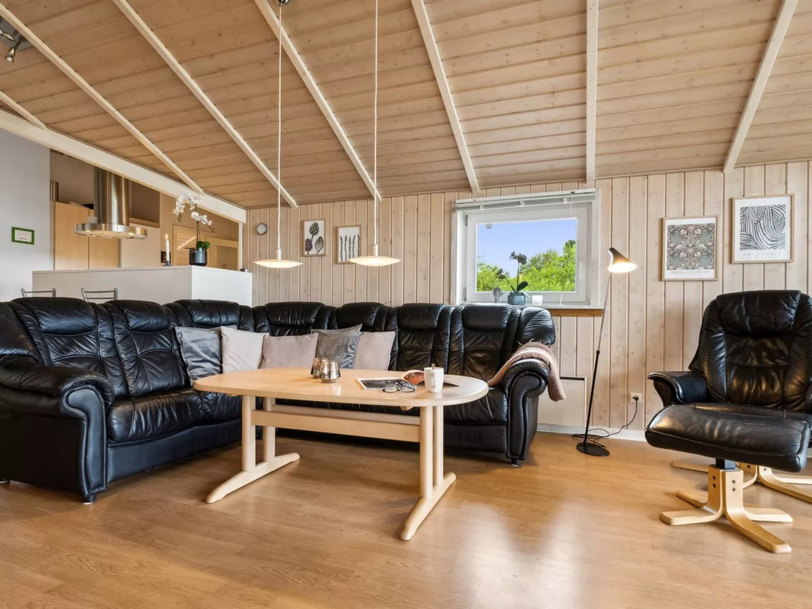 "Spurv" - 1.8km from the sea-Inside