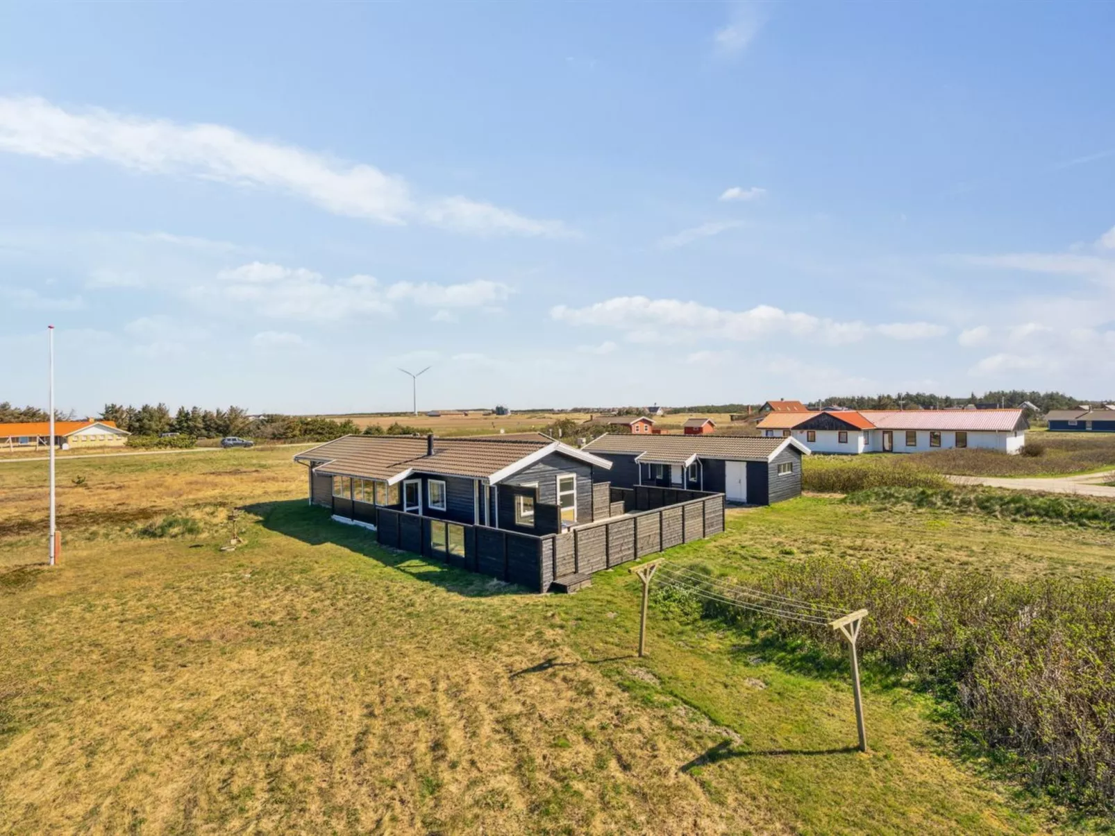 "Viveka" - 500m from the sea-Draußen