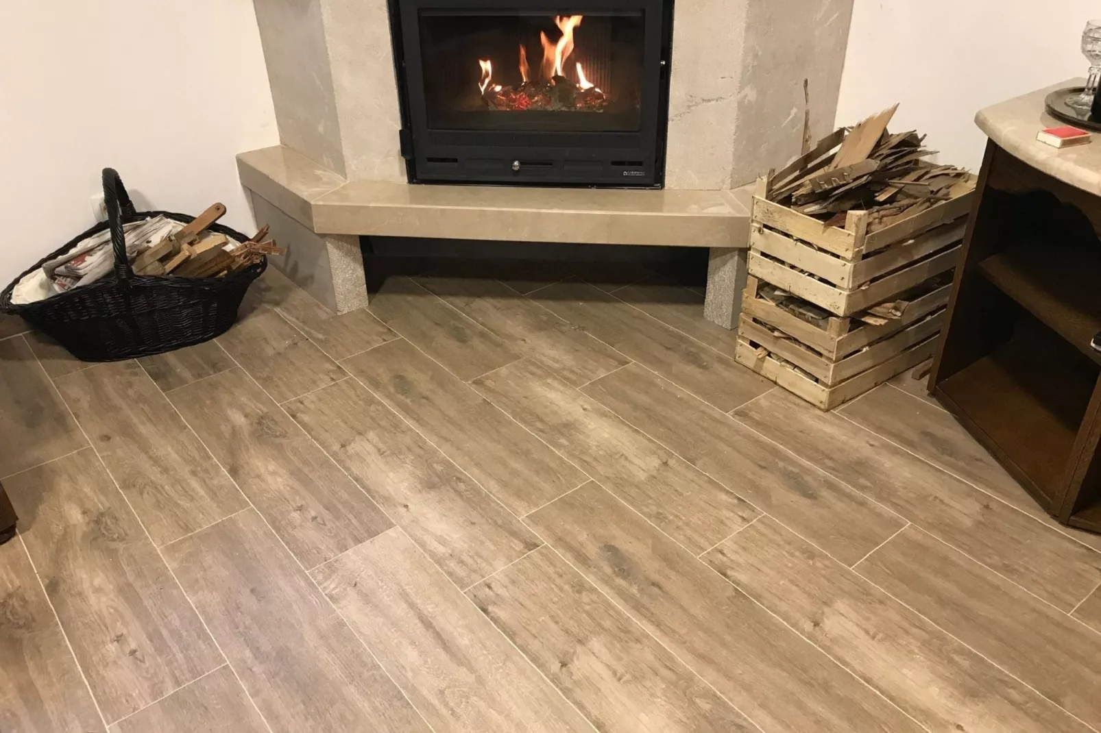 Mandika-Living room