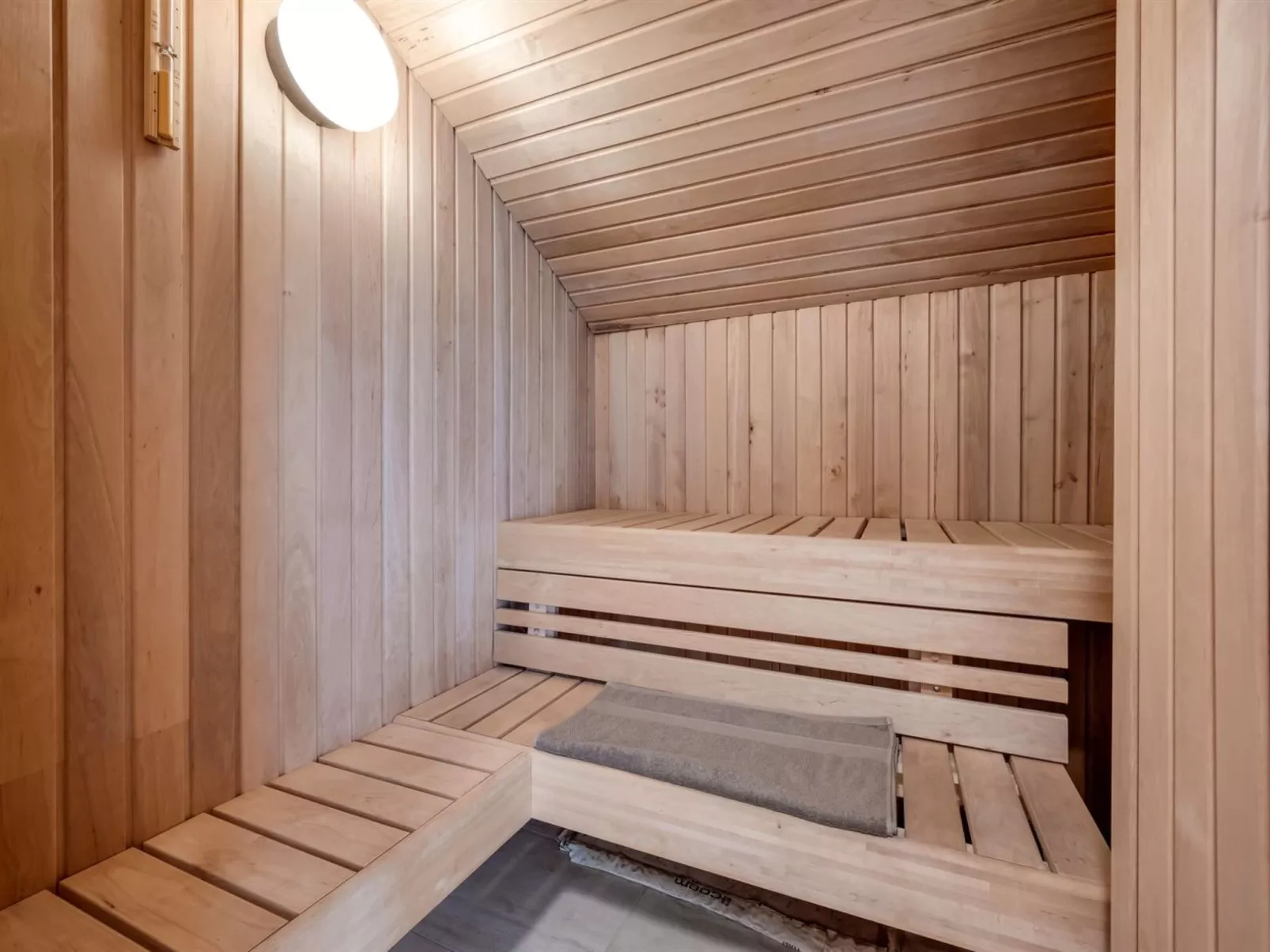 "Emin" - 700m from the sea-Inside