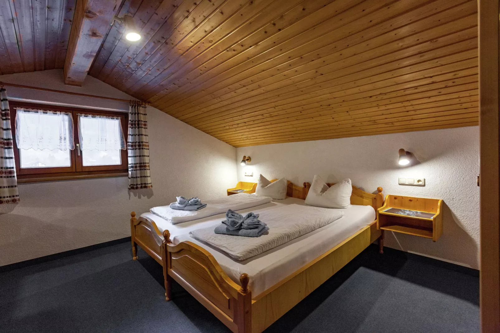 Apartment 4-6/3-Schlafzimmer