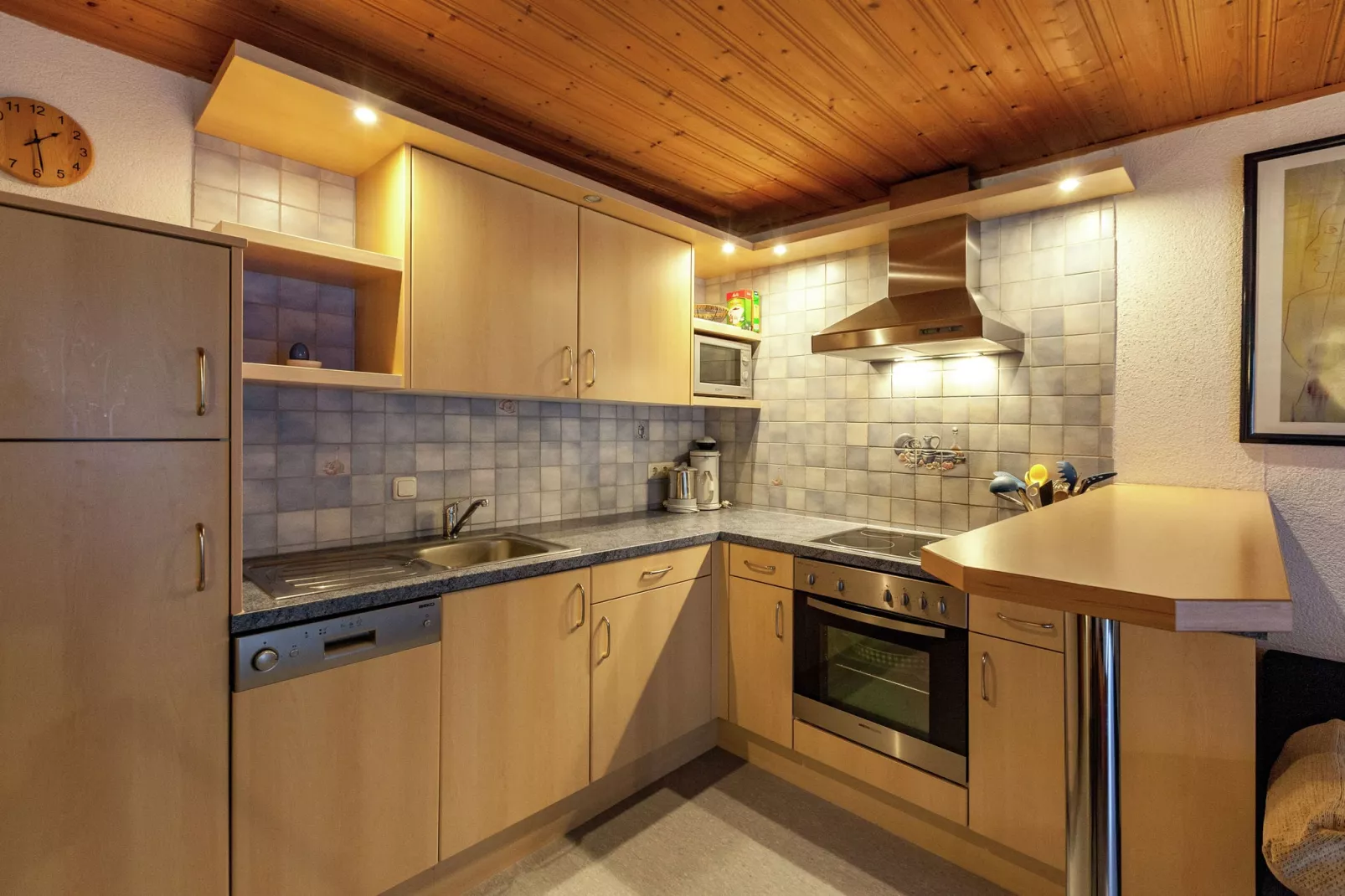 Apartment 2-4/3-Kitchen