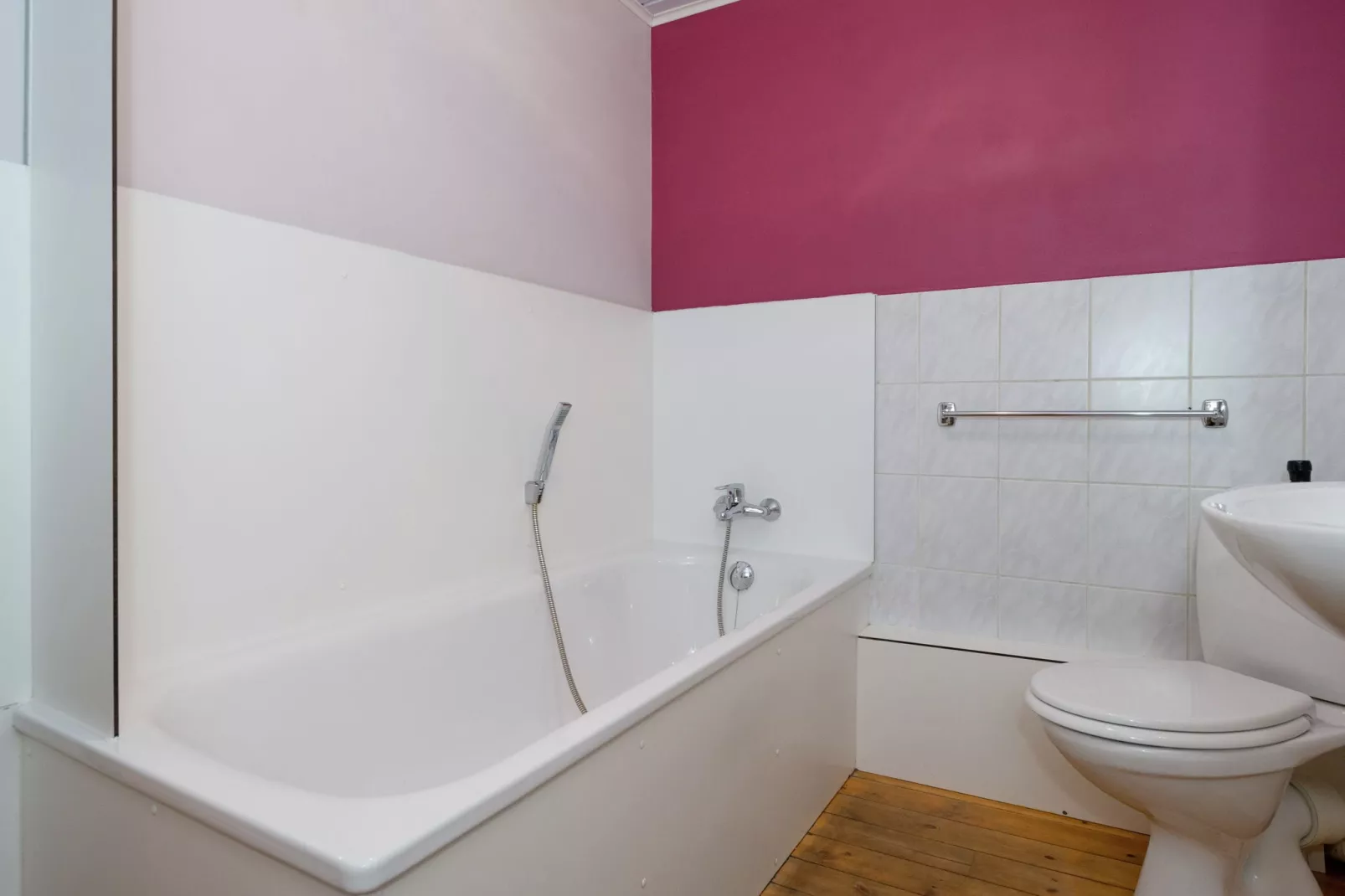 La Fermette-Bathroom