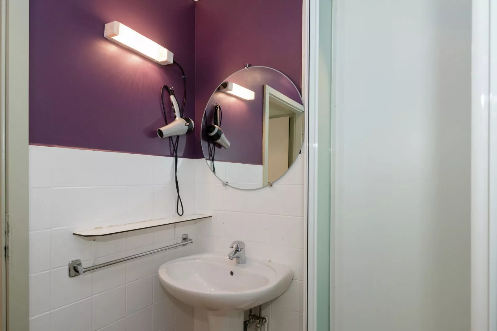 La Fermette-Bathroom