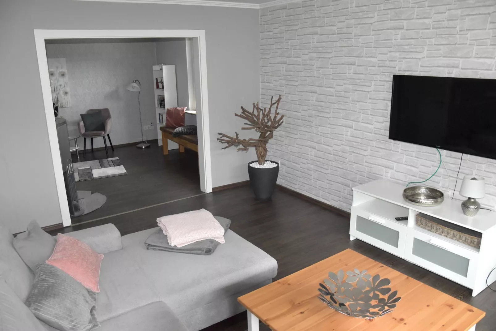 Modern holiday flat with pool in the Harz
