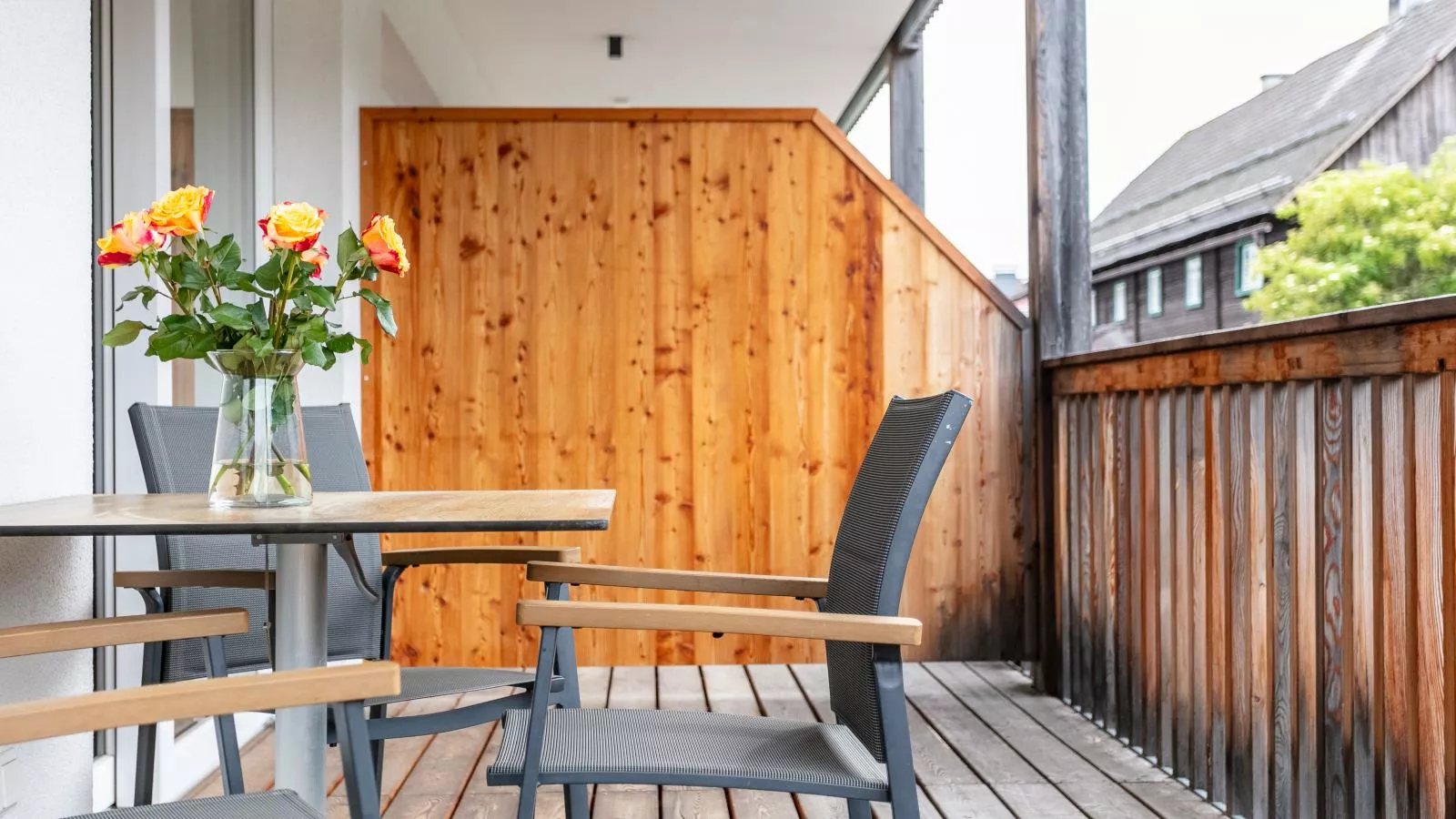 Apart33 Top 1-24-Terrace balcony