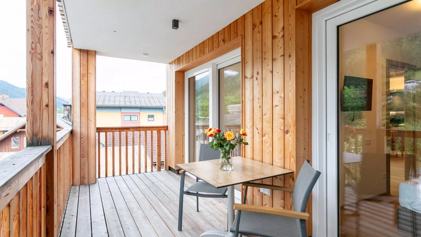 Apart33 Top 1-28-Terrace balcony