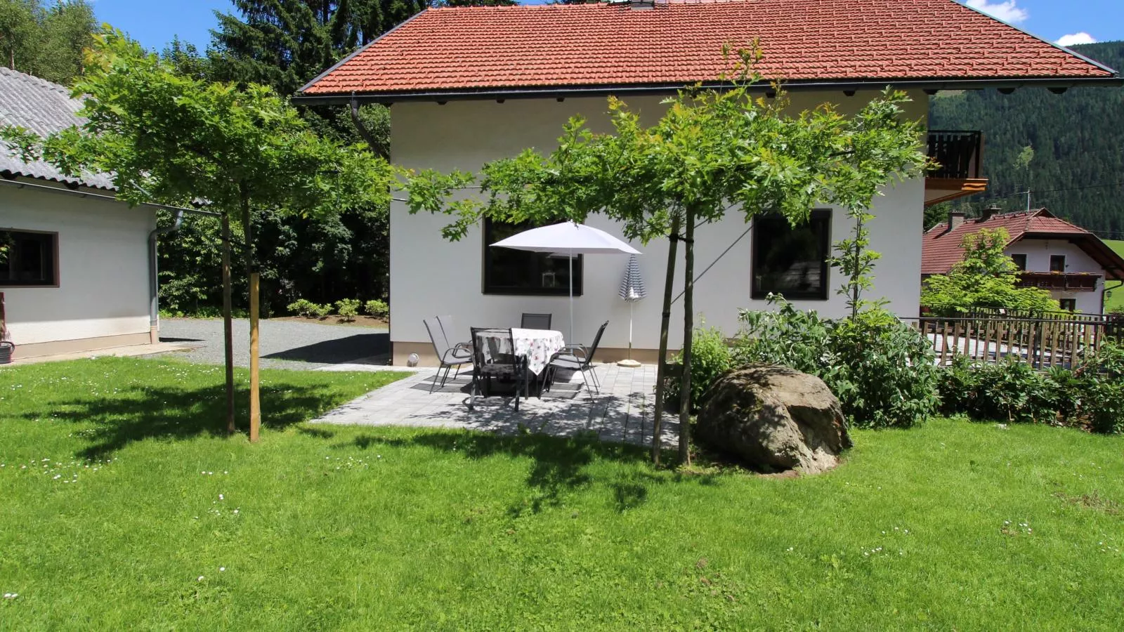 Haus zum Hirschen-Terrace balcony