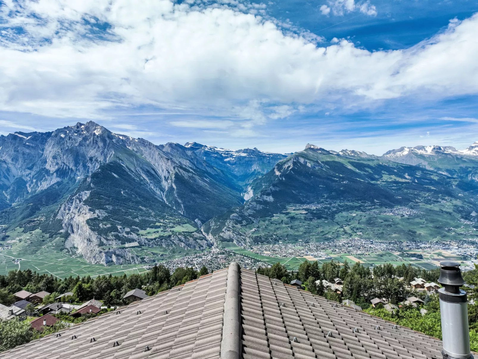 Chalet Boucaro-Outside
