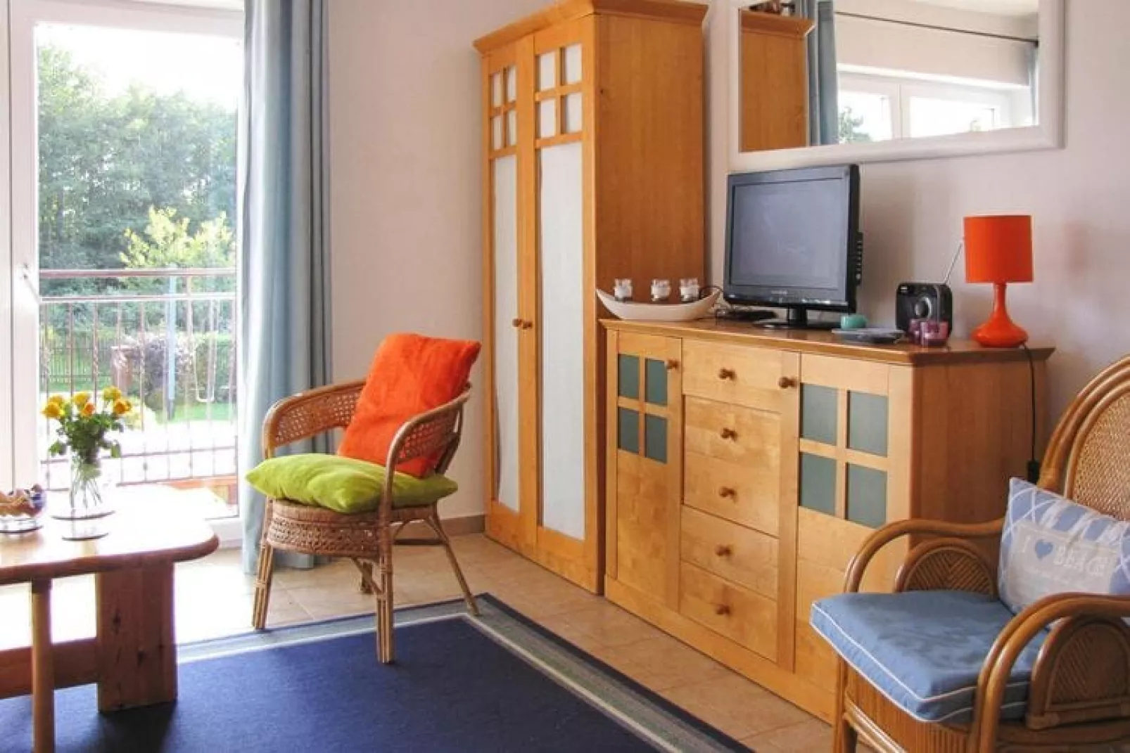 Holiday home Wrony 100 qm-Living room