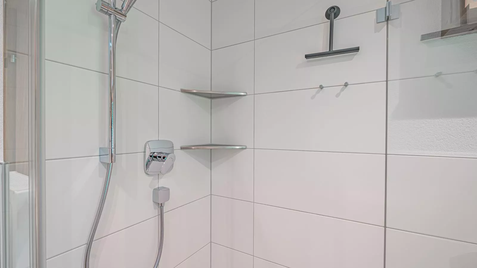 Gastl-Bathroom