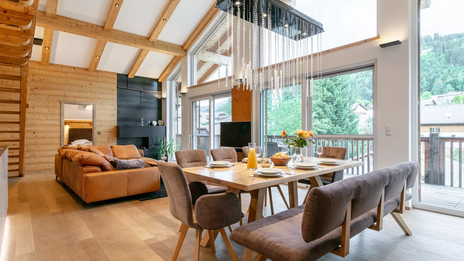 Apart33 Top 1-33 Penthouse-Indoor
