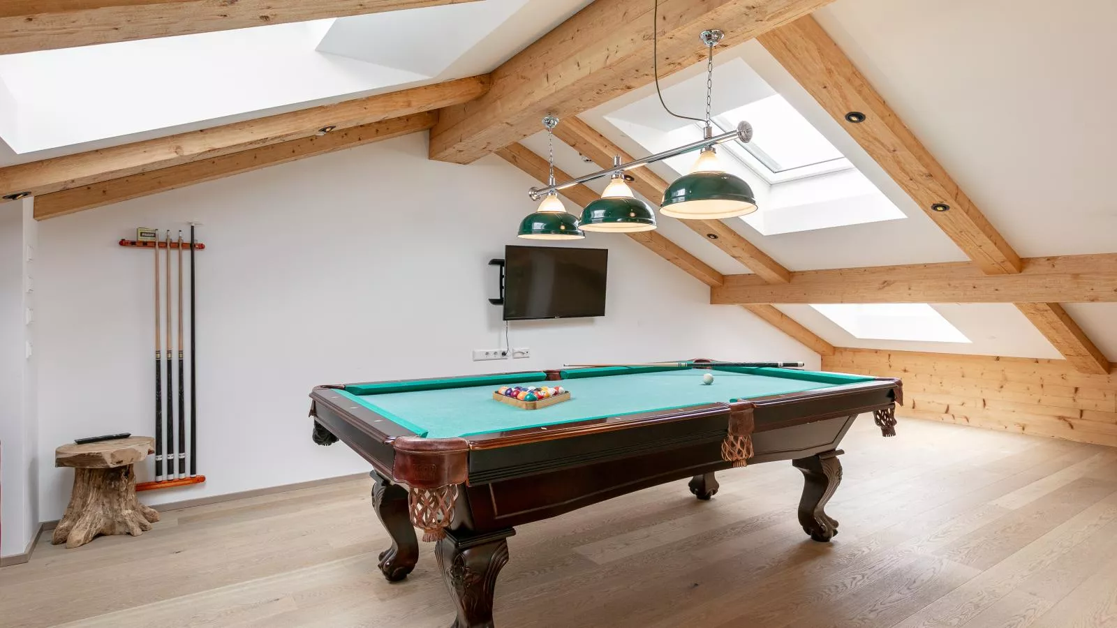 Apart33 Top 1-33 Penthouse-Facilities