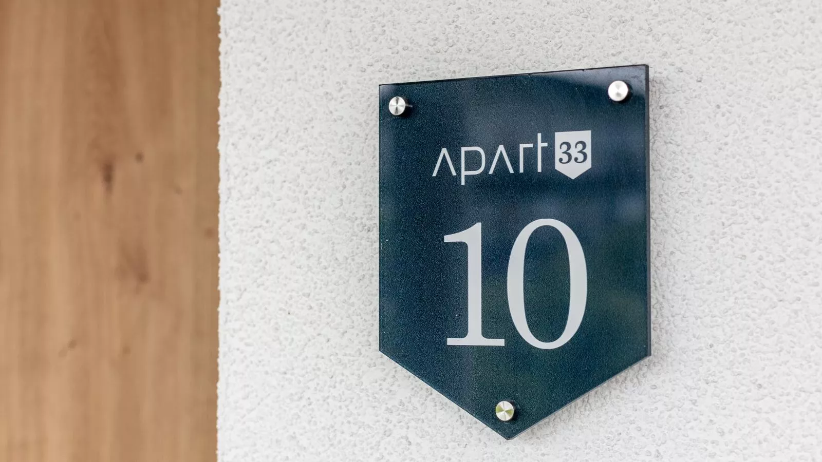 Apart33 Top 2-10-Outdoor