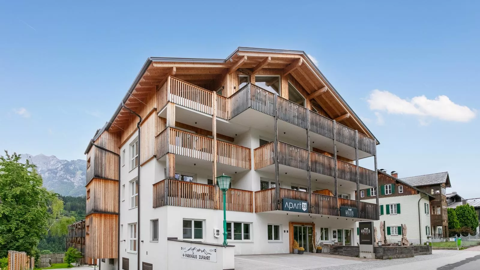 Apart33 Top 1-30-Exterior summer