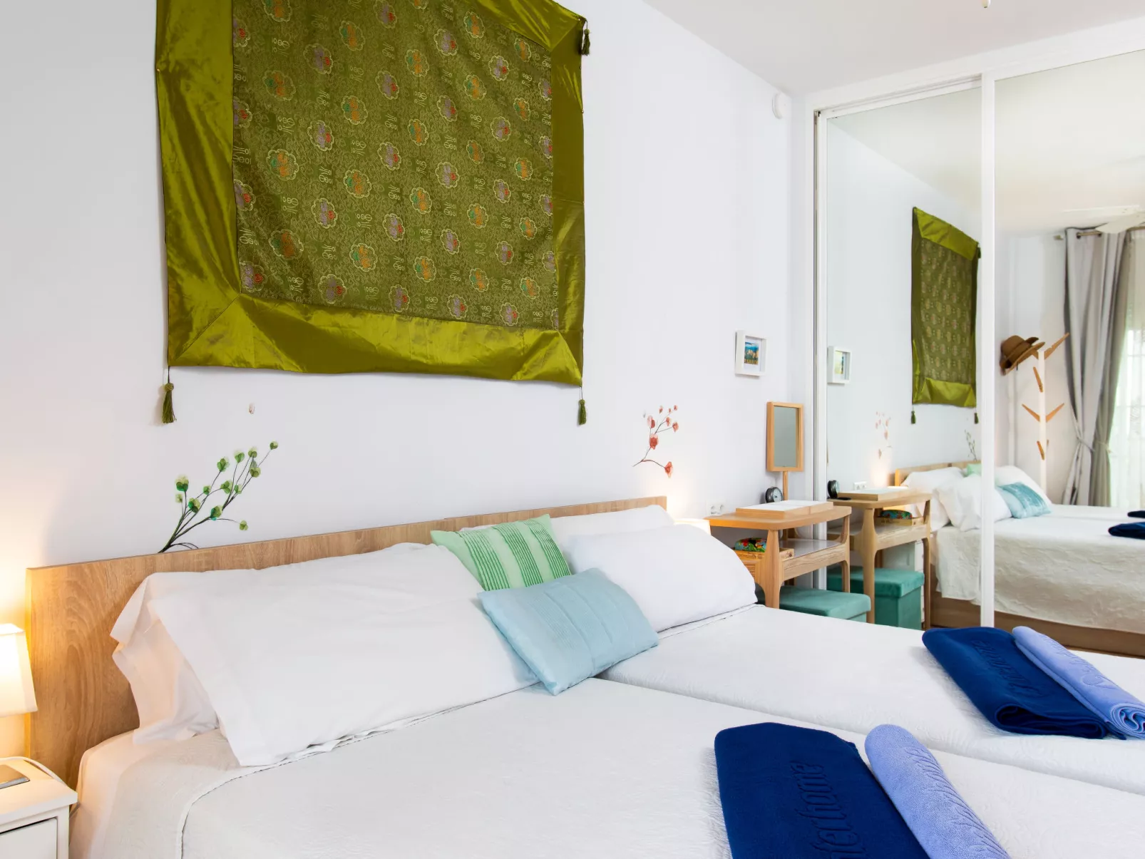 Ladera del Mar-Inside