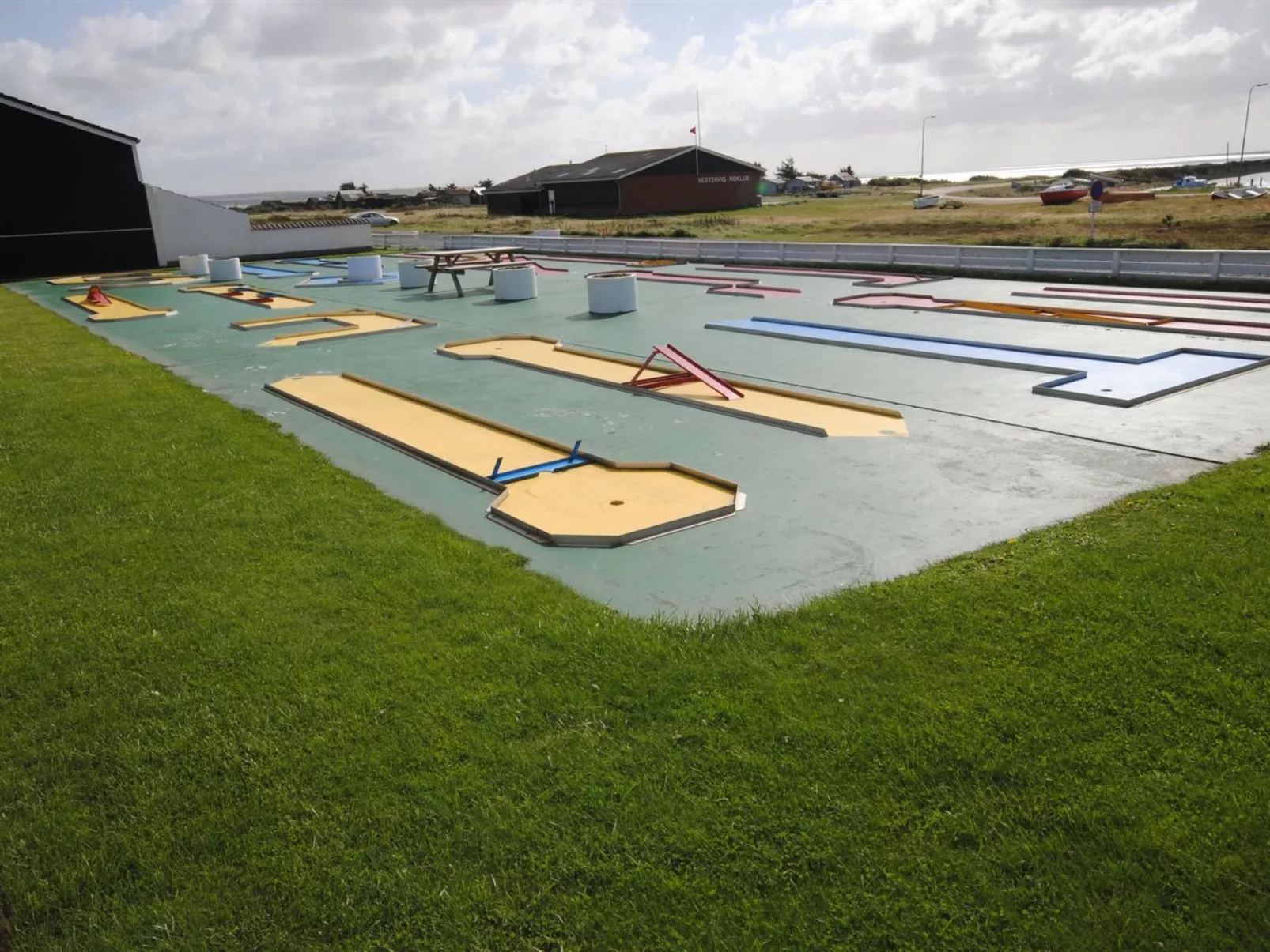 "Milly" - 150m to the inlet-Inside