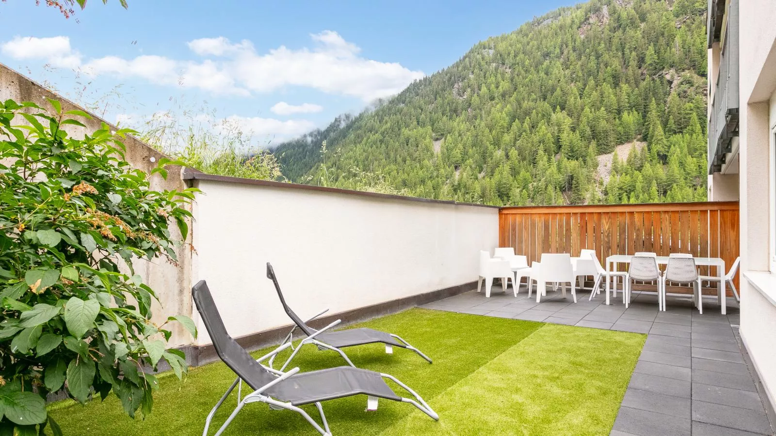 Gletschertraum-Terrace balcony