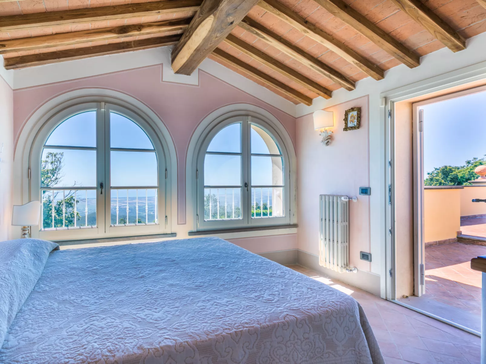 Poggio al Pruno-Inside