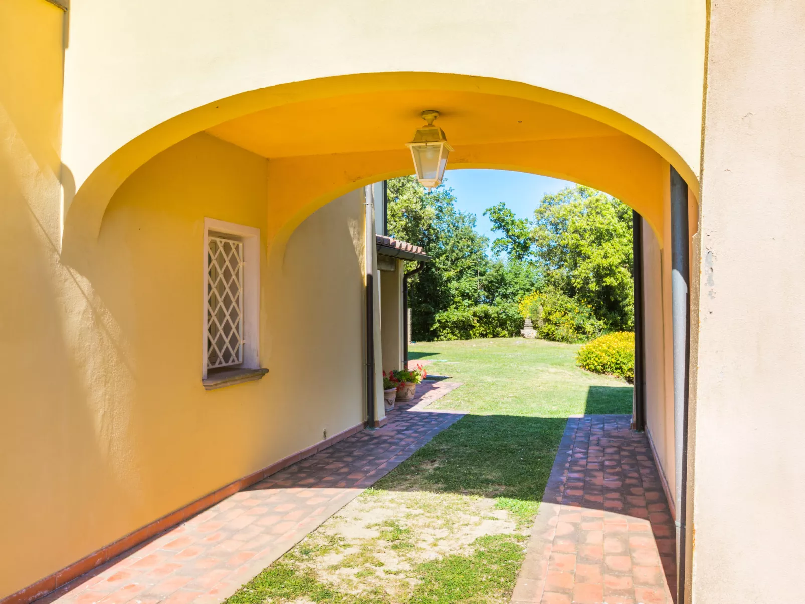 Poggio al Pruno-Inside