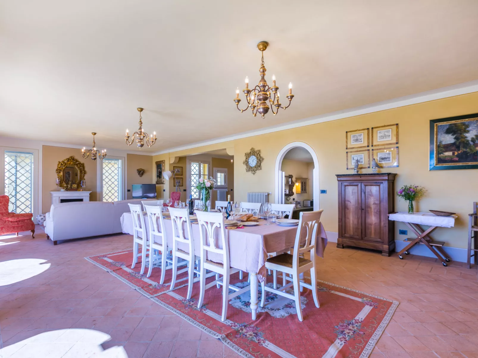 Poggio al Pruno-Inside