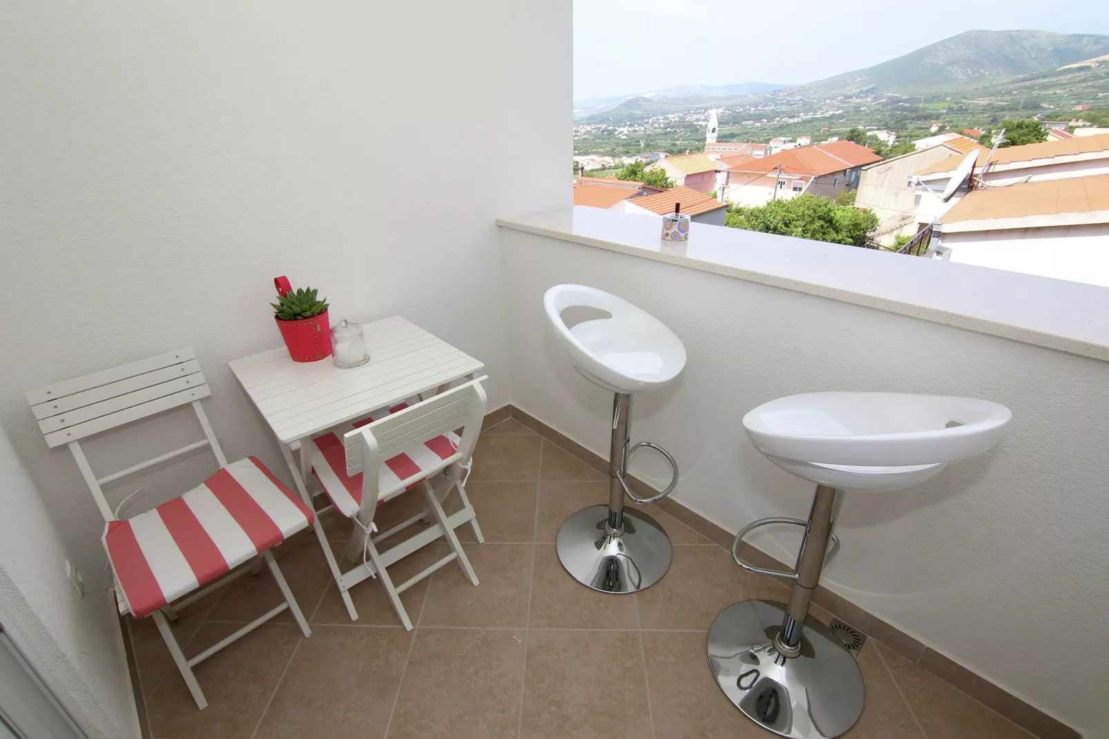 Comfy lux apartment-Terrace balcony