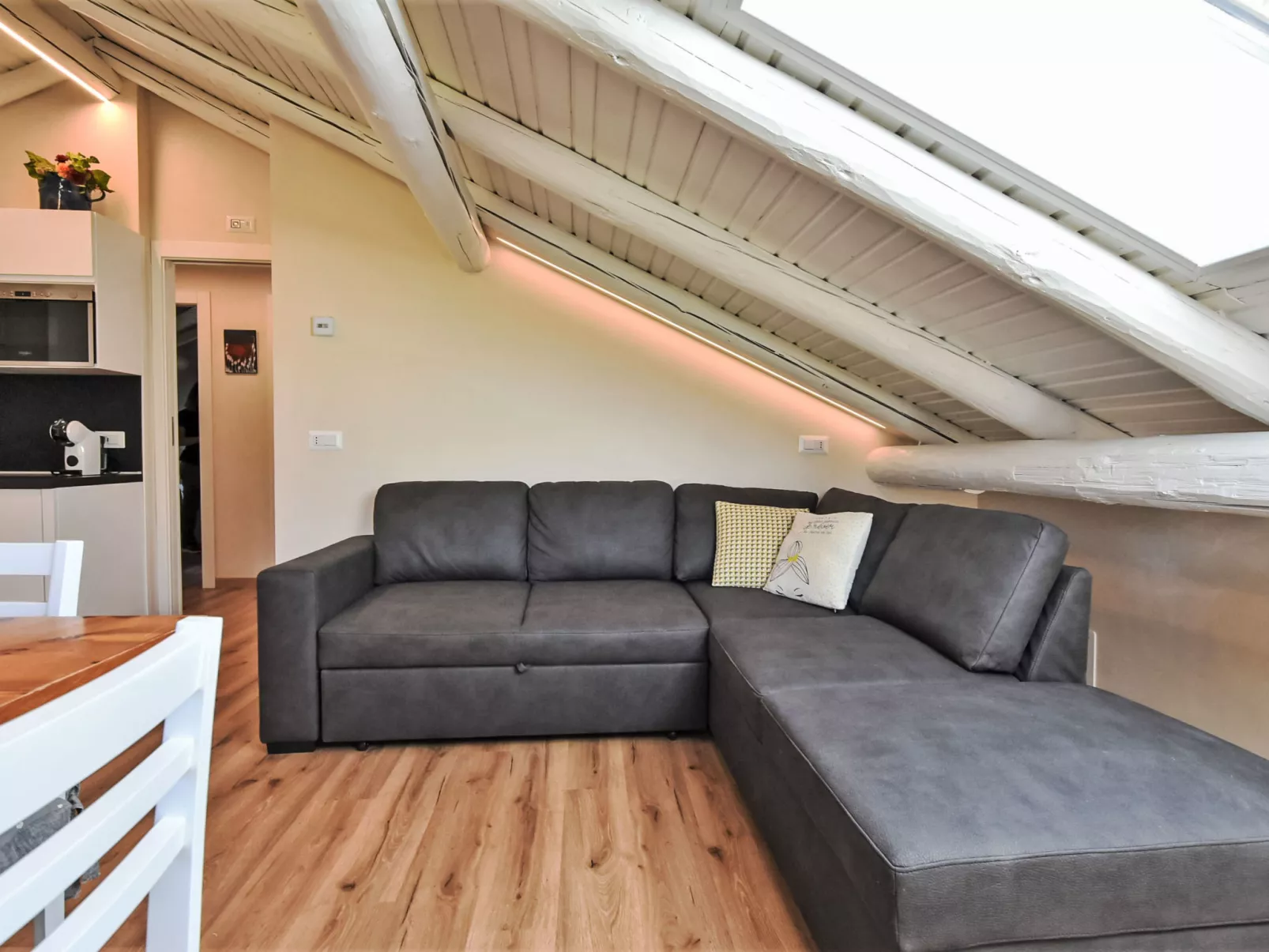 Caterina View-Inside