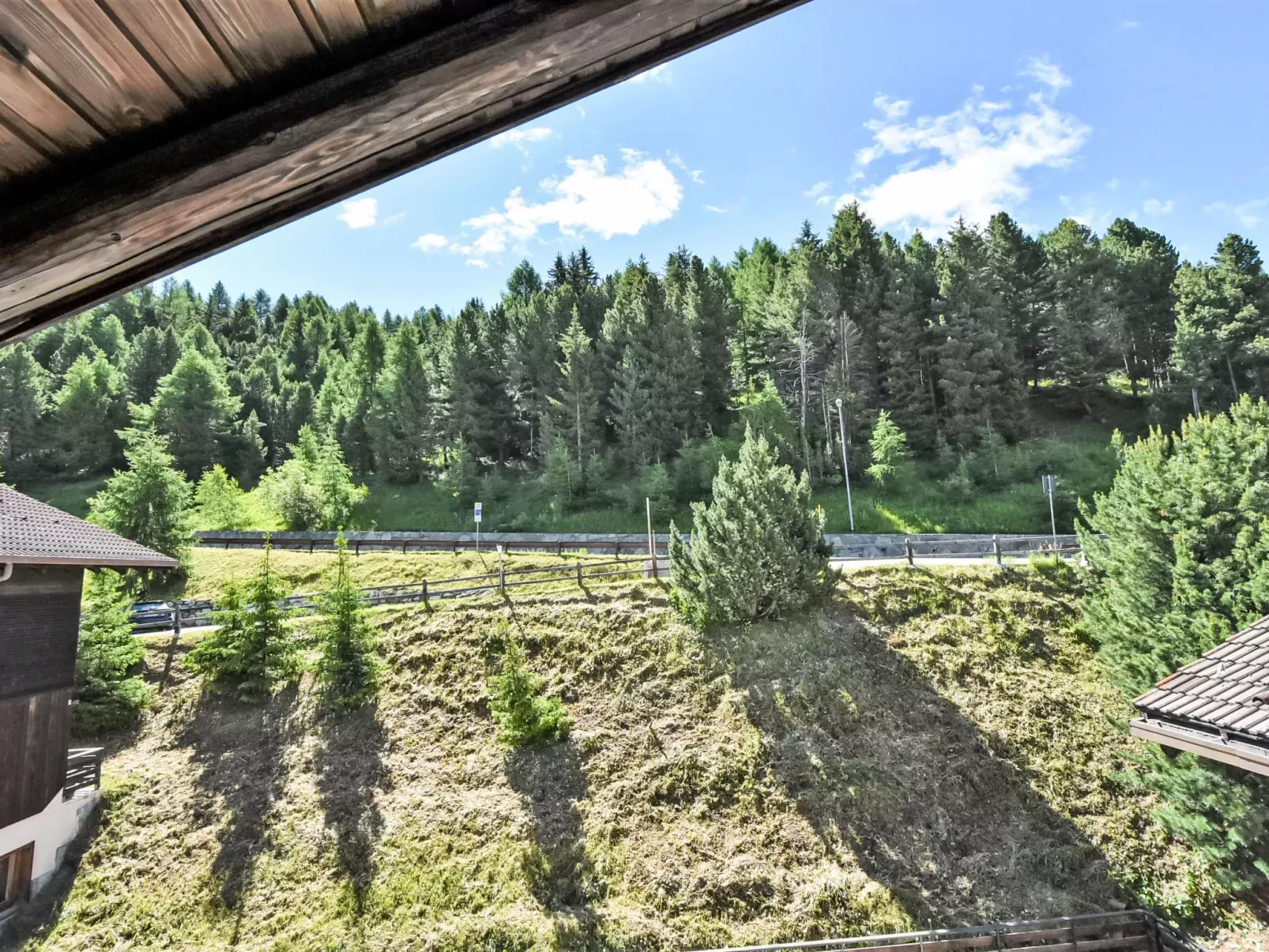 Caterina View-Outside