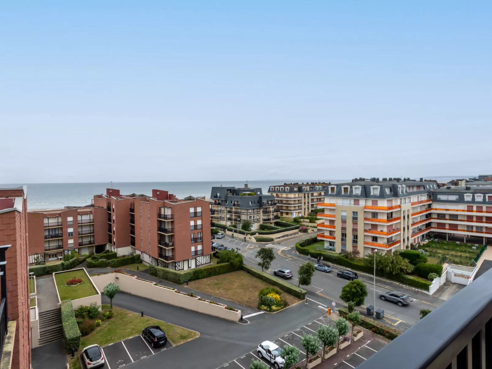 Cabourg 2000-Outside