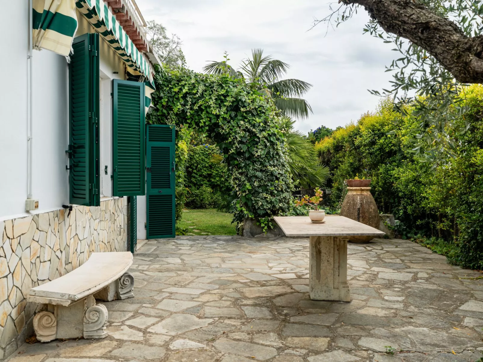 Villa Ludovica-Dehors