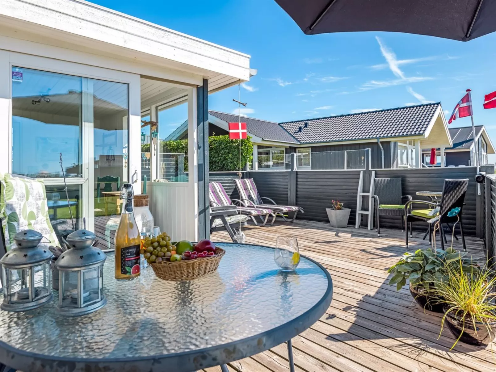 "Reima" - 50m from the sea-Outside