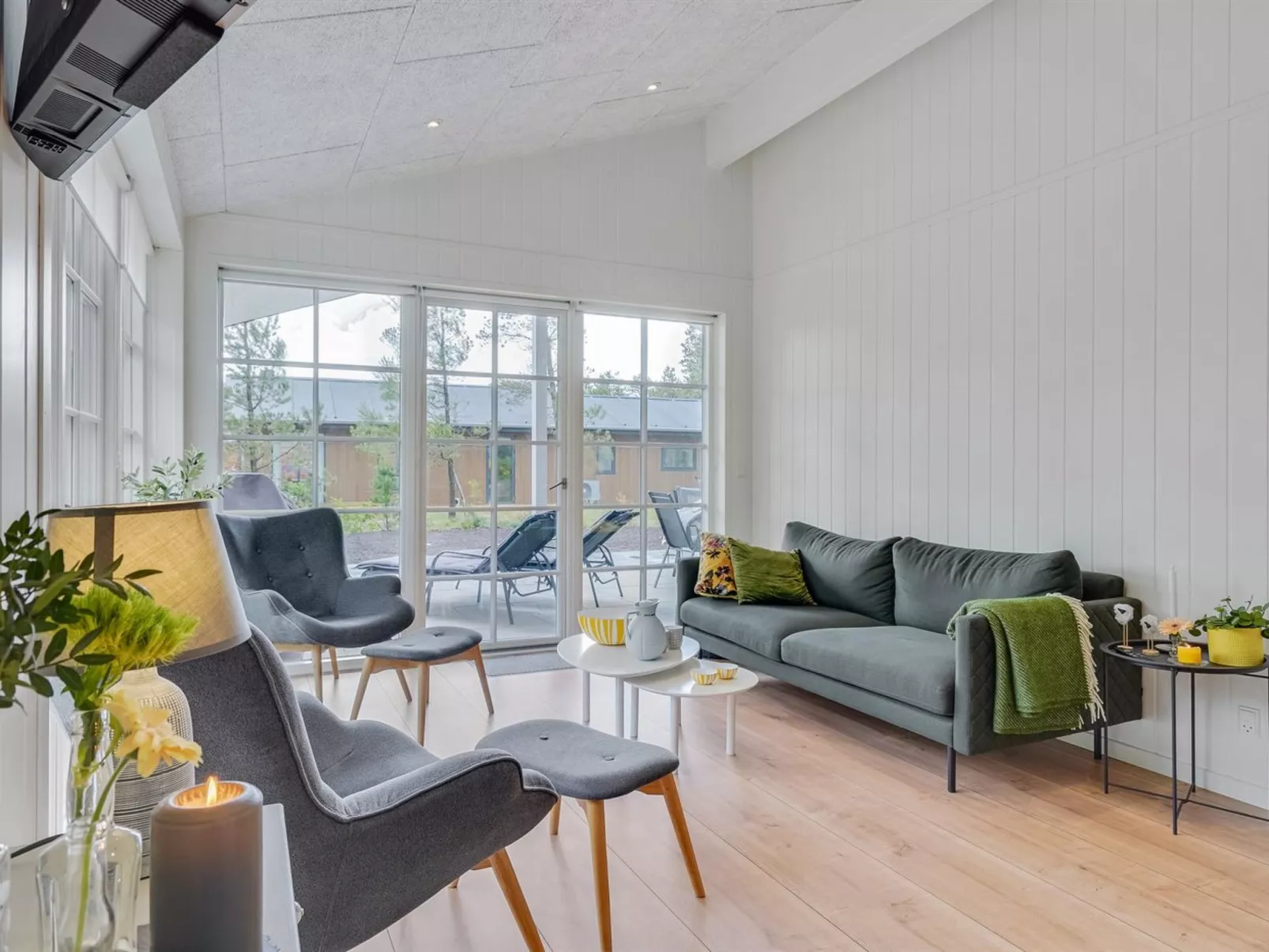 "Riekje" - 2.3km from the sea-Inside