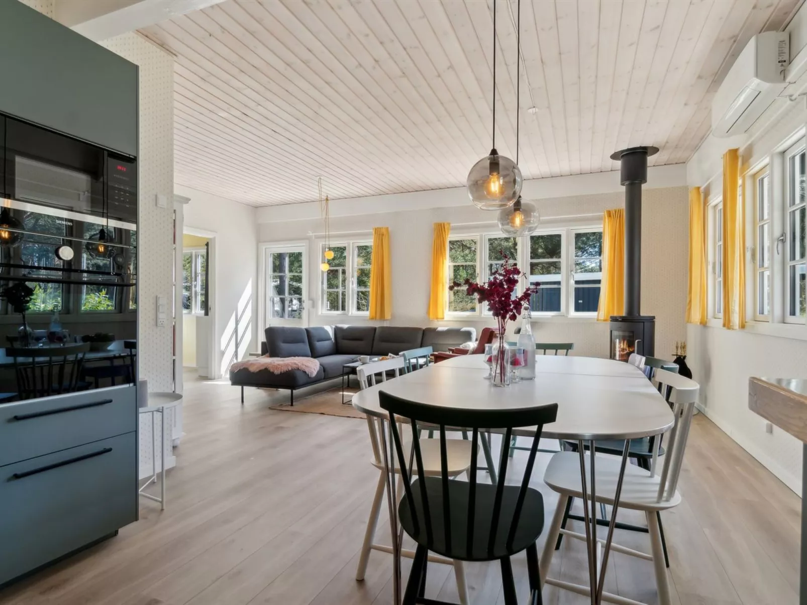 "Sjo" - 300m from the sea-Inside