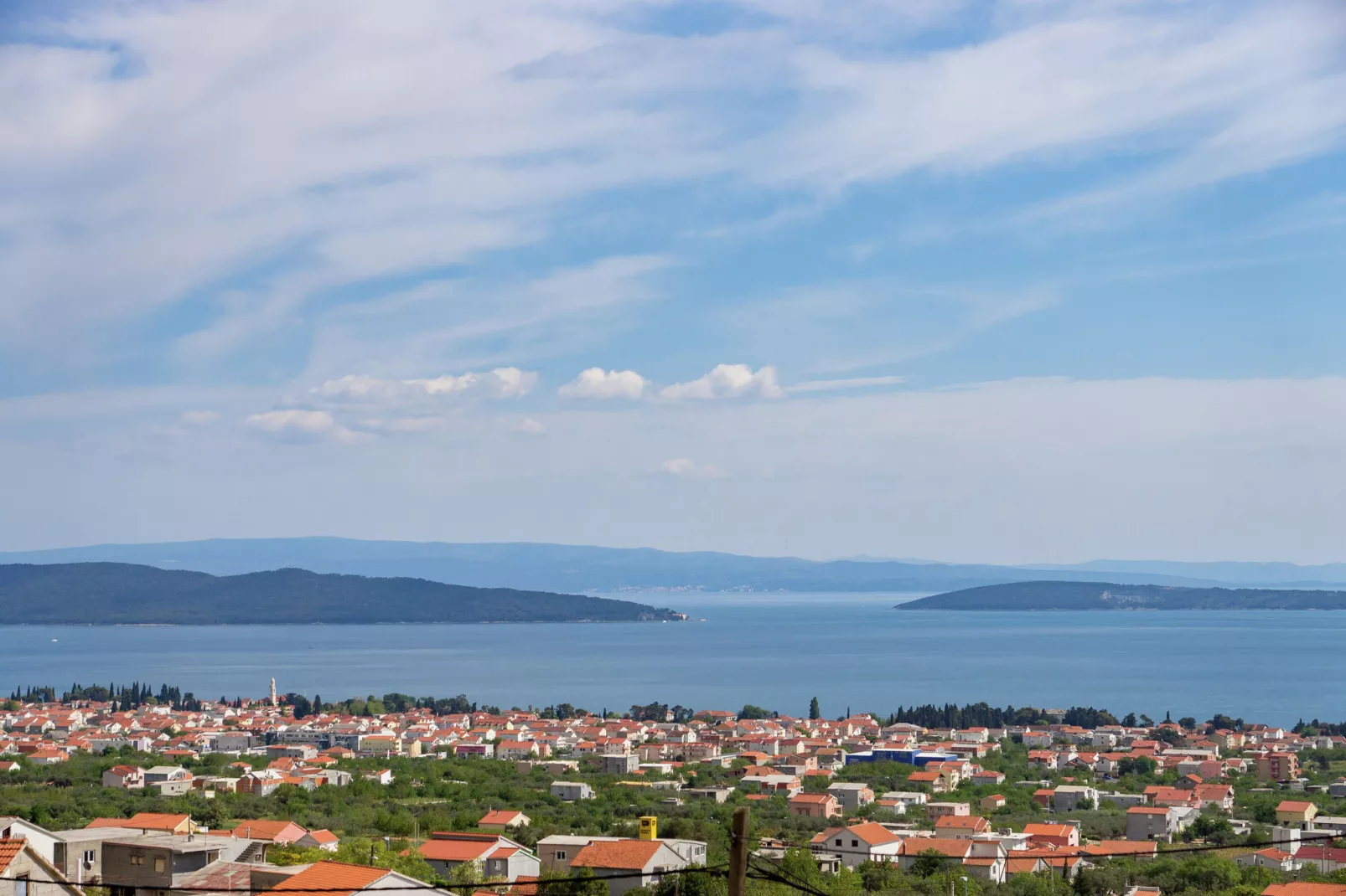 Sunrise apartment-View summer