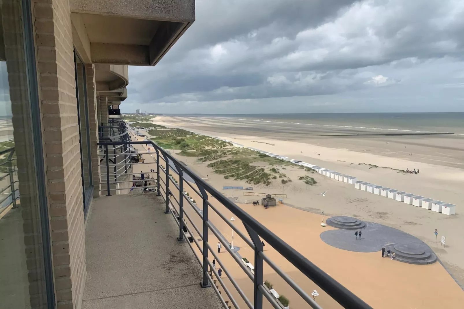 CASINO C 0701GAR-Terrace balcony