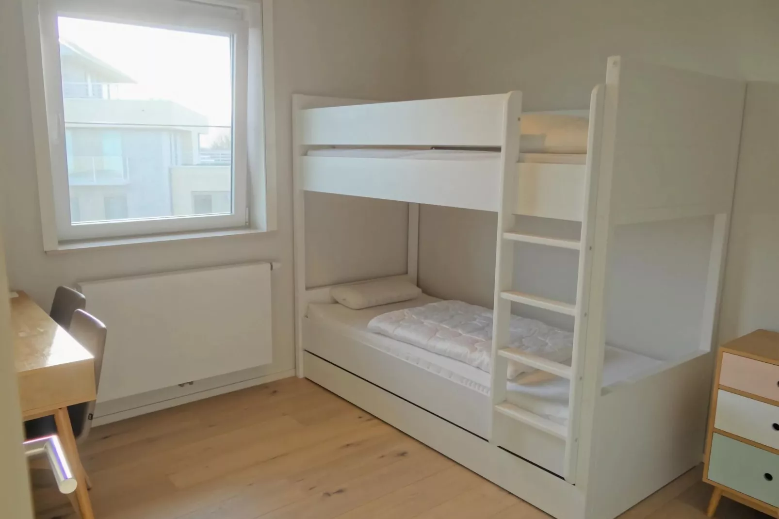 KARTHUIZER B / 1883-Bedroom
