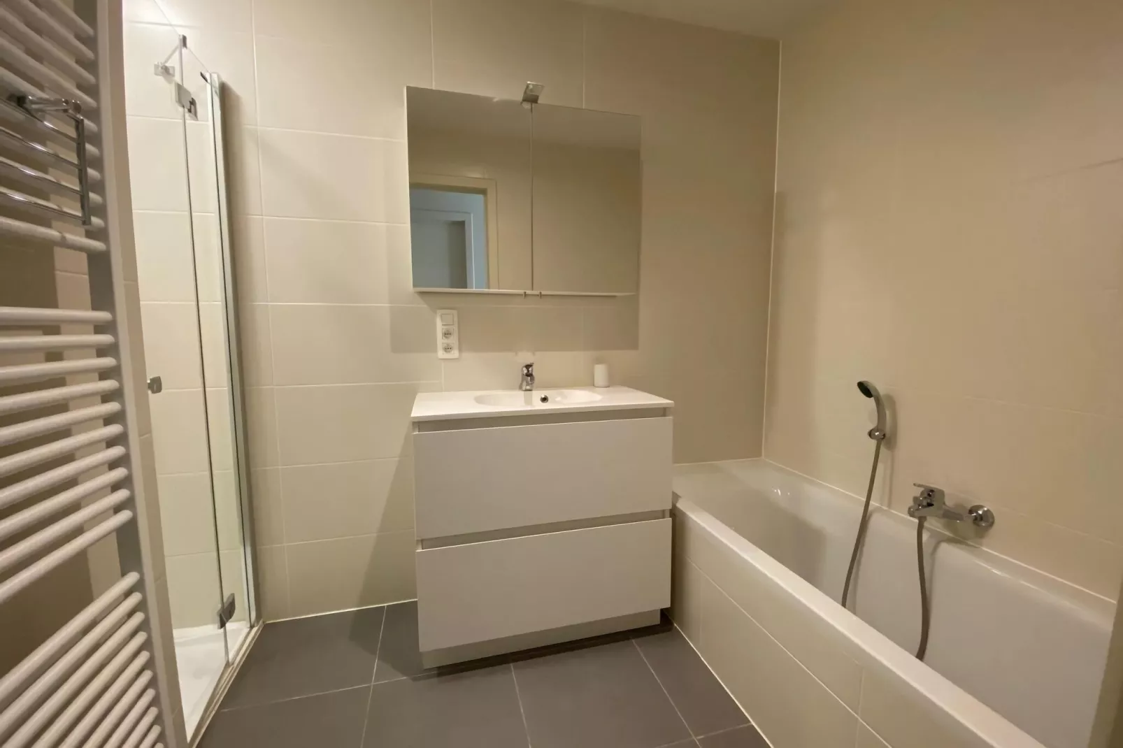 KARTHUIZER B / 1883-Bathroom