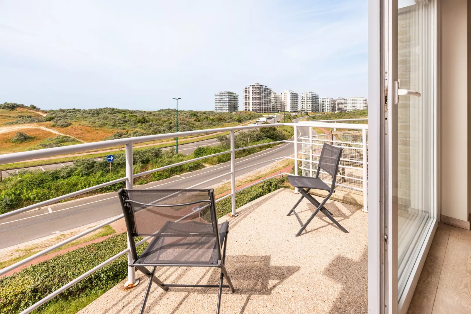 Dynastie - 0203-Terrace balcony