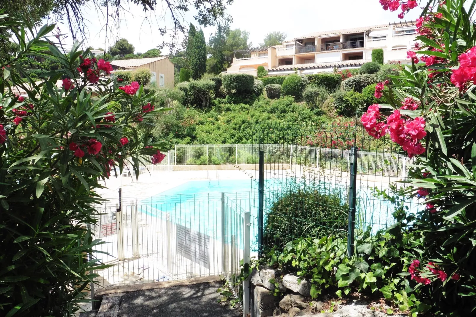 Studio in Sainte-Maxime-Pool