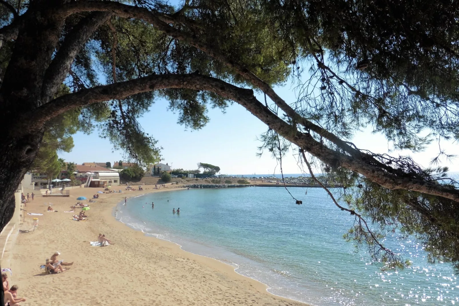 Studio in Sainte-Maxime-Areas summer 20km