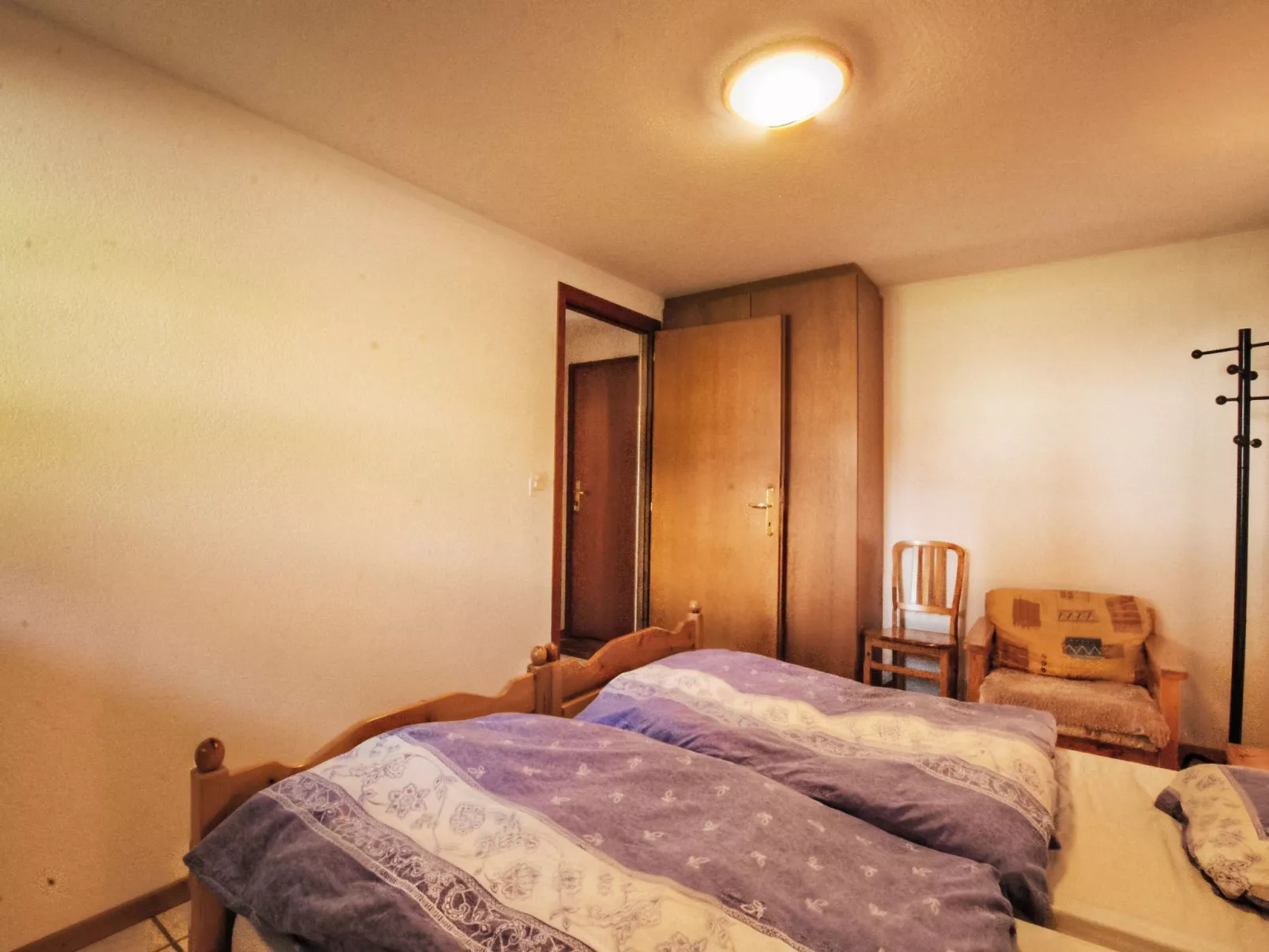 Les Rocailles-Inside